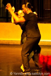 David Lartist et Camela en danse libre salle de la Cité à Rennes chez Salsolyk