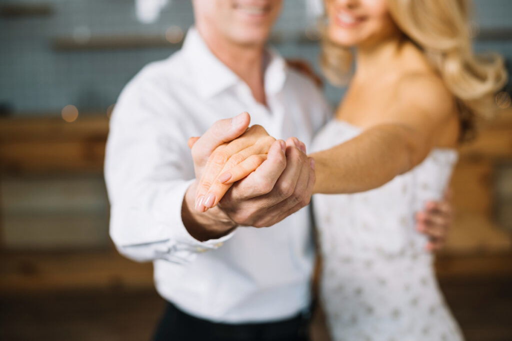 Comment oser inviter à danser la salsa ou la bachata